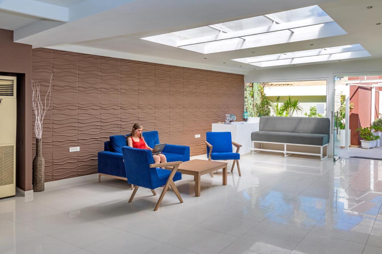 White Olive Premium Cameo Hotel Zakynthos Town Exterior photo