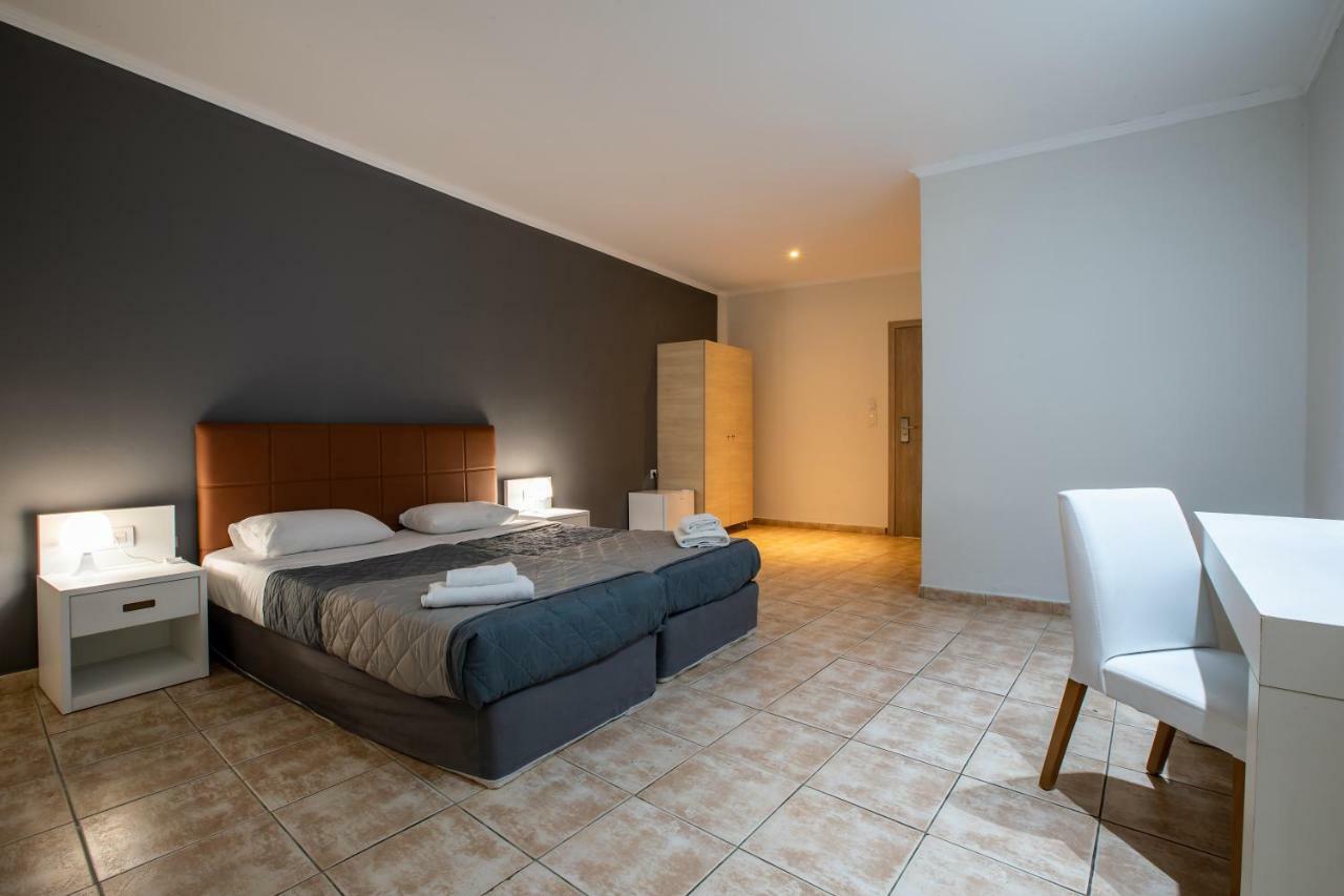 White Olive Premium Cameo Hotel Zakynthos Town Exterior photo
