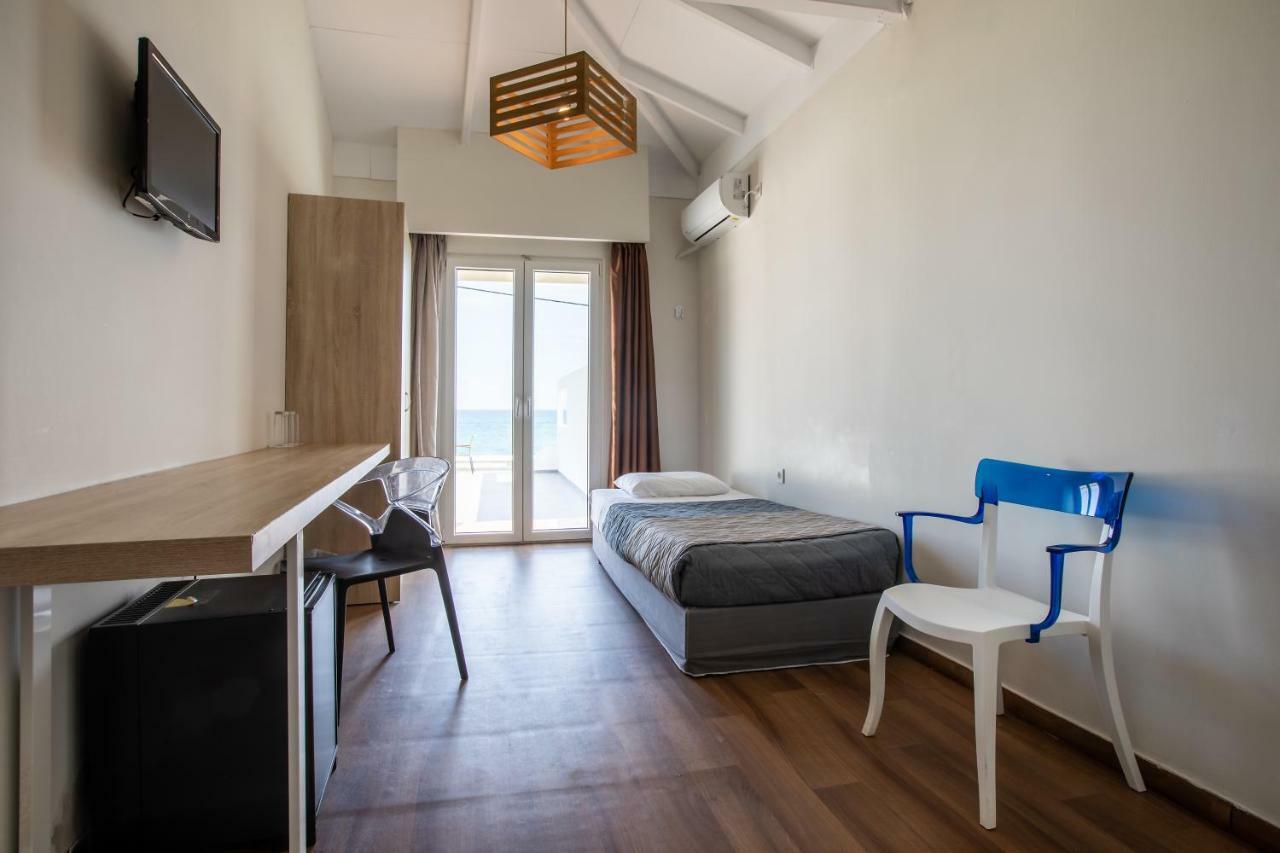 White Olive Premium Cameo Hotel Zakynthos Town Exterior photo